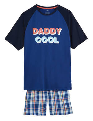 marksandspencer_DenOtcu22_T07_2162_pyzamova souprava pro tatinky Daddy Cool_699Kc.jpg
